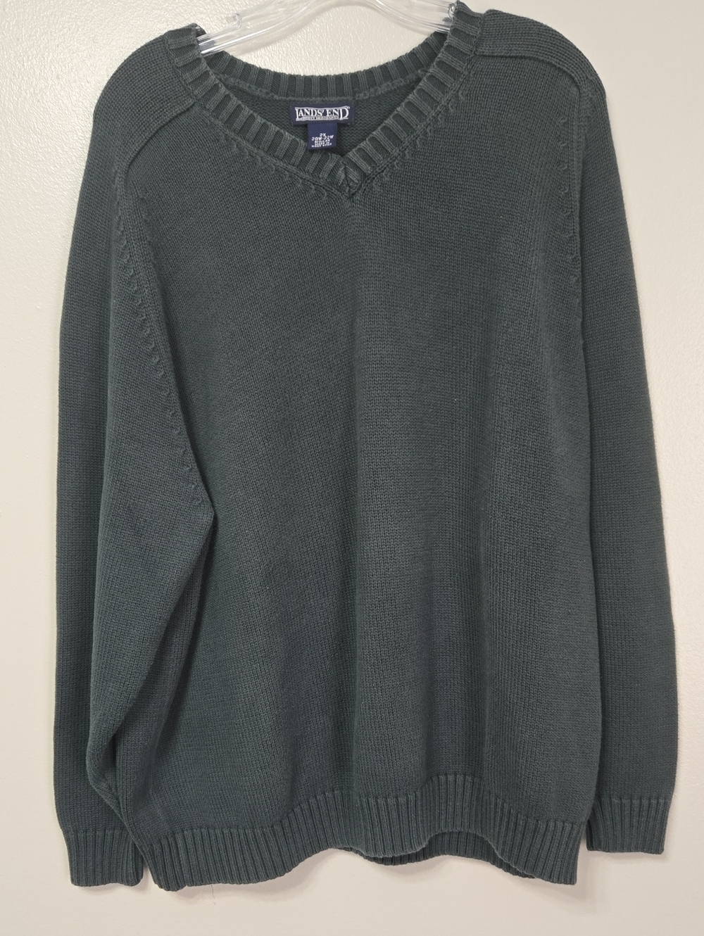 Lands' End Men's V-Neck Sweater in Deep Green
